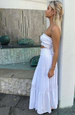 CHELSEA MAYER - Instagram Photos 10/26/2023