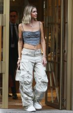 CHIARA FERRAGNI Goes to Cartier in Montenapoleone 10/10/2023