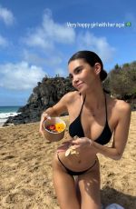 CINDY MELLO - Instagram Photos 10/09/2023