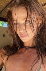 CINTIA DICKER - Instagram Photos 10/17/2023