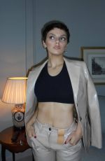 DAFNE KEEN - Louis Vuitton Paris Fashion Show Portraits, October 2023