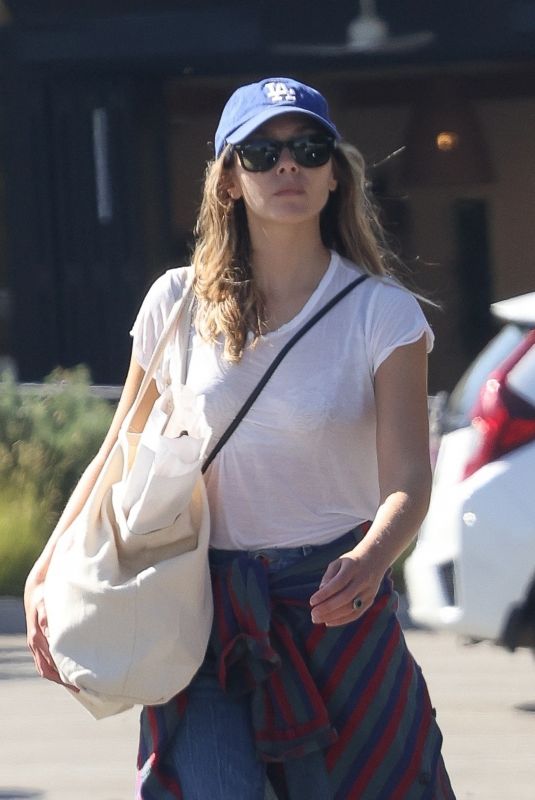 ELIZABETH OLSEN Out for Grocery Shopping in Studio City 10/14/2023