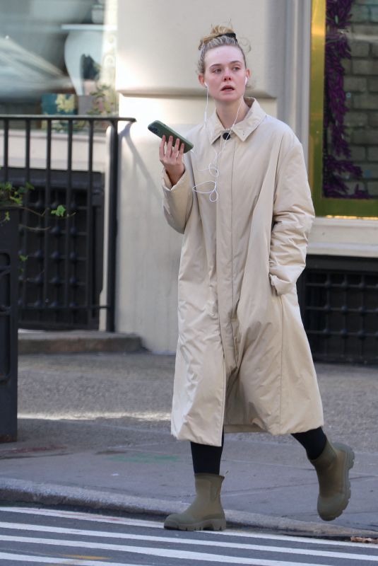 ELLE FANNING Out After a Pilates Class in New York 10/23/2023