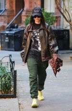 EMILY RATAJKOWSKI Out and About in New York 10/11/2023