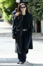 EMILY RATAJKOWSKI Out for Lunch in New York 10/16/2023