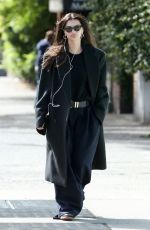 EMILY RATAJKOWSKI Out for Lunch in New York 10/16/2023