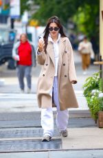 EMILY RATAJKOWSKI Out for Morning Coffee in New York 10/18/2023