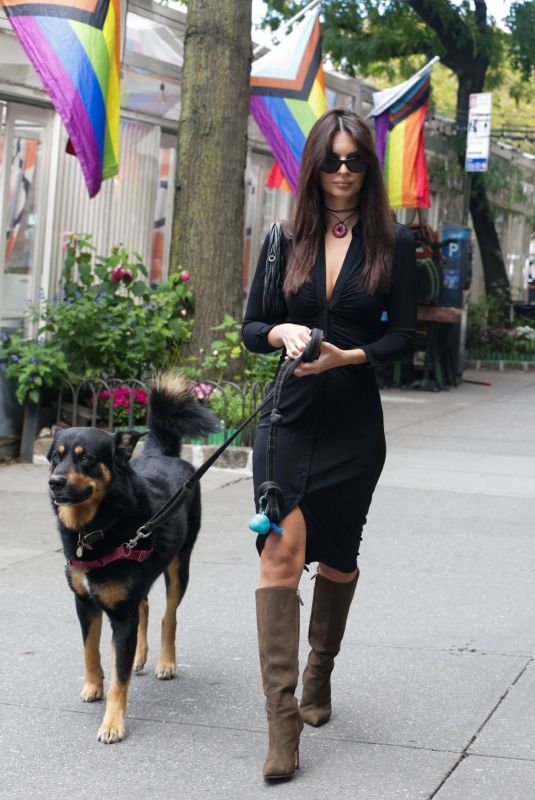 EMILY RATAJKOWSKI Out with Her Dog in New York 10/17/2023