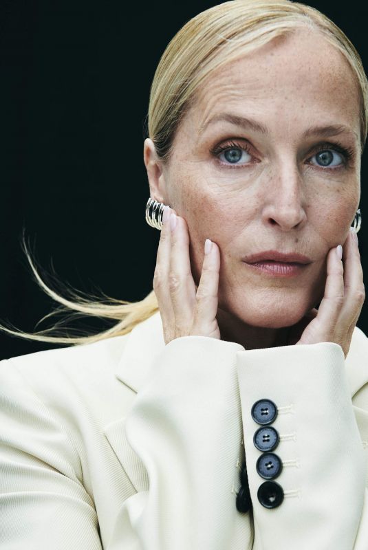 GILLIAN ANDERSON for Net-a-porter 2023