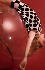HAYLEY WILLIAMS for Schon! Magazine, October 2023