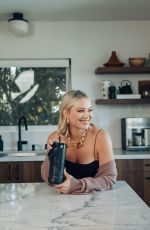 HILARY DUFF for Hilary Duff x Brumate Astral Collection 2023
