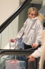 JAMIE LYNN SPEARS Arrives in Los Angeles 10/02/2023