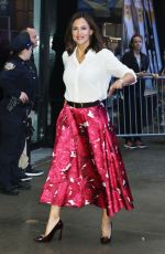 JENNIFER GARNER Arrives at Good Morning America in New York 10/06/2023