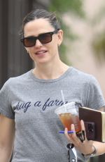 JENNIFER GARNER Arrives for an Event in Santa Monica 09/30/2023