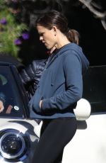 JENNIFER GARNER Arrives Home After a Gym Session in Los Angeles 10/28/2023