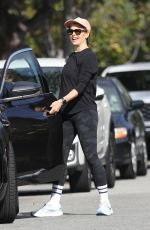 JENNIFER GARNER Leaves Pilates Class in Santa Monica 10/12/2023