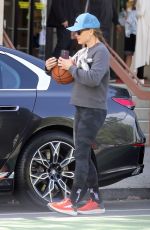JENNIFER GARNER Leaves Santa Monica Gym 10/18/2023