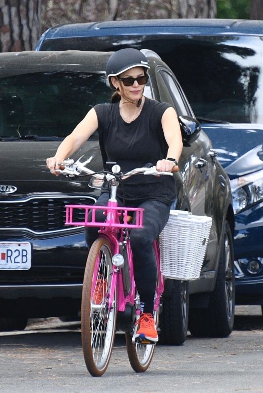 JENNIFER GARNER on a Bike Ride in Los Angeles 10/03/2023