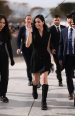 JISOO at Christian Dior Womenswear Spring/summer 2024 Show at Paris Fashion Week 09/26/2023