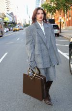 JULIA FOX Arrivves at Drew Barrymore Show in New York 10/11/2023