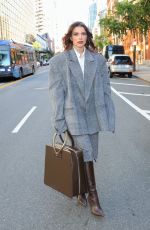 JULIA FOX Arrivves at Drew Barrymore Show in New York 10/11/2023