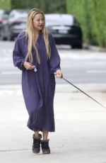 KATE HUDSON Out with Her Dog in Los Angeles 10/25/2023