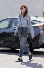 KATEY SAGAL Meets up with Her Daughter SARAH GRACE at All Time Restaurant in Los Feliz 10/24/2023