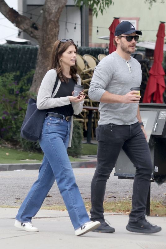 KATHERINE SCHWARZENEGGER and Chris Pratt on Coffee Date in Los Angeles 10/19/2023