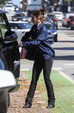 KATHERINE SCHWARZENEGGER Out in Santa Monica 10/25/2023