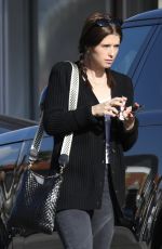 KATHERINE SCHWARZENEGGER Out Shopping in Brentwood 10/26/2023
