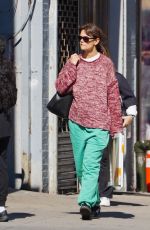 KATIE HOLMES Out Picking up Art Supplies in New York 10/10/2023