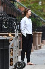 KERI RUSSELL Out Barefoot in New York 10/23/2023