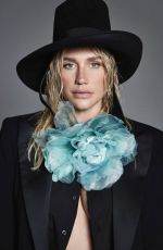 KESHA for Modeliste Magazine, November 2013
