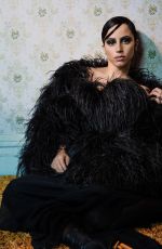 KIANA AMDEIRA for Hharper