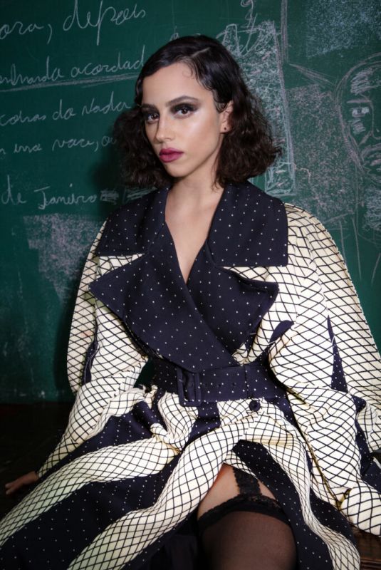 KIANA AMDEIRA for Hharper