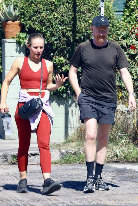 KRISTEN BELL Leaves Workout in Los Feliz 10/05/2023
