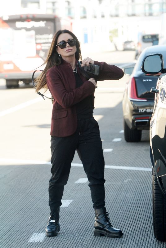 KYLE RICHARDS Arrives at LAX Airport in Los Angeles 10/16/2023