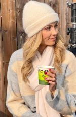 LAURA VANDERVOORT - Instagram Photos 10/09/2023