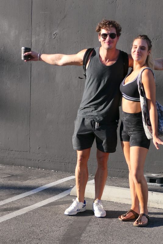LELE PONS Meeting up with Her Dance Partners in Los Angeles 10/19/2023