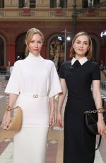  LESLIE MANN and MAUDE APATOE at Valentino Spring/Summer 2024 Show at Paris Fashion Week 10/01/2023