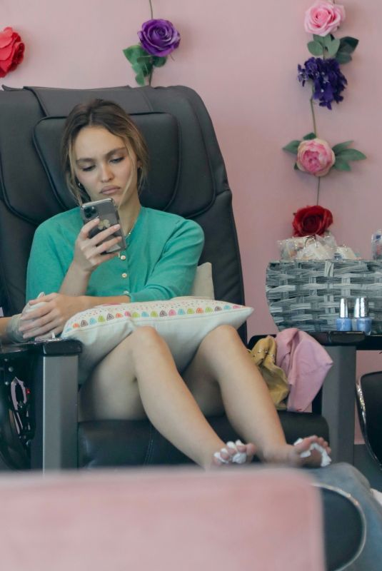LILY-ROSE DEPP at a Nail Salon in West Hollywood 10/12/2023