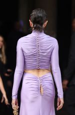 LISA RINNA Arrives at Rabanne Womenswear Spring/Summer 2024 Show at Paris Fashion Week 09/28/2023