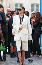 LISA RINNA Arrives at Victoria Beckham Fashion Show in Paris 09/29/2023