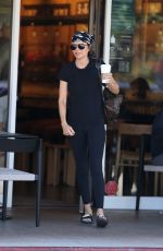 LISA RINNA Out for Coffee at Beverly Glen Center in Los Angeles 10/16/2023