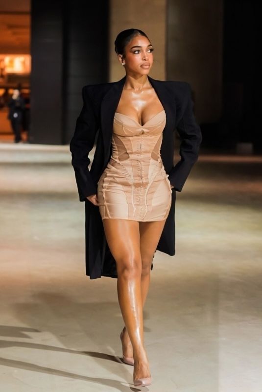 LORI HARVEY Arrives at Mugler Show at Paris Fashion Week 10/02/2023
