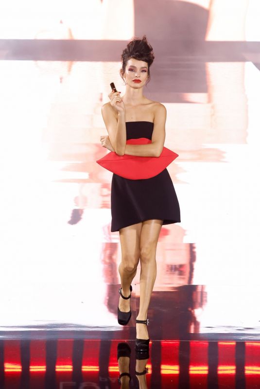 LUMA GROTHE at Le Defile L