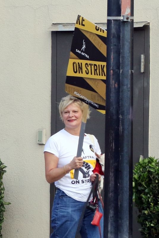 MARTHA PLIMPTON at SAG-AFTRA Picket Lines at Warner Brothers Studio in Los Angeles 10/27/2023