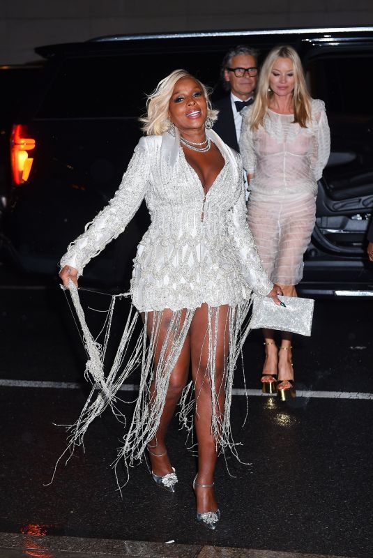 MARY J. BLIGE and KATE MOSS Return to Mark Hotel in New York 09/28/2023