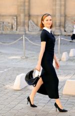 MAUDE APATOW at Valentino Womenswear Spring/summer 2024 Show at Paris Fashion Week 10/01/2023