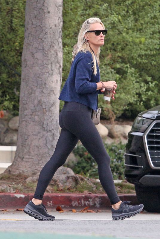 MOLLY SIMS Out and About in Santa Monica 10/26/2023